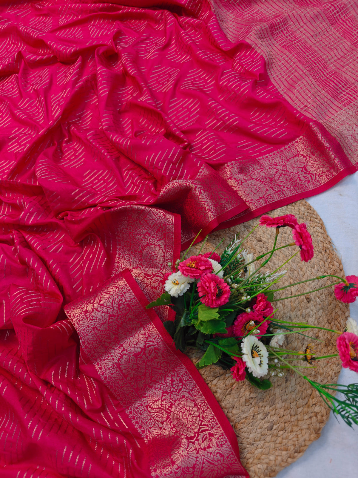 DOLA SILK RANI WITH GOLDEN ZARI WORK