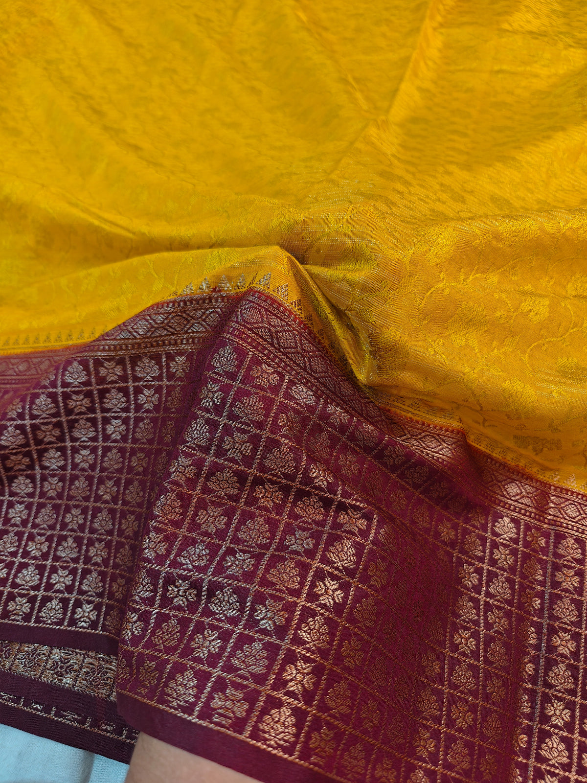 DOLA SILK VIBRANT SUNNY YELLOW WITH GOLDEN ZARI BORDER