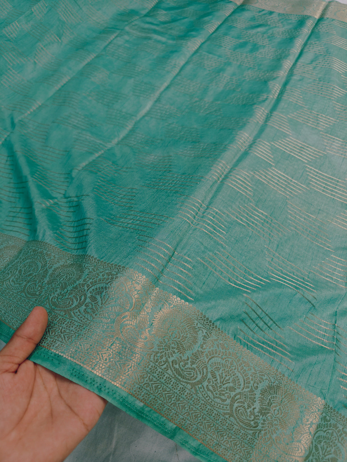 DOLA SILK RESHAM BOOTA WITH GOLDEN ZARI BORDER