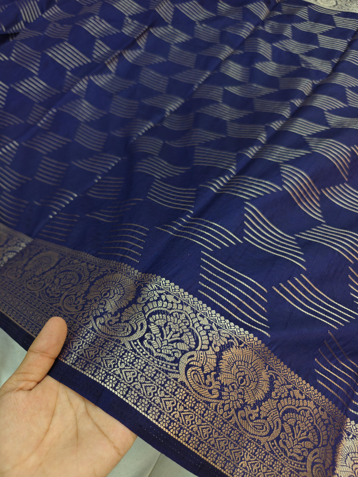 DOLA SILK PUPLE WITH GOLDEN ZARI BORDER