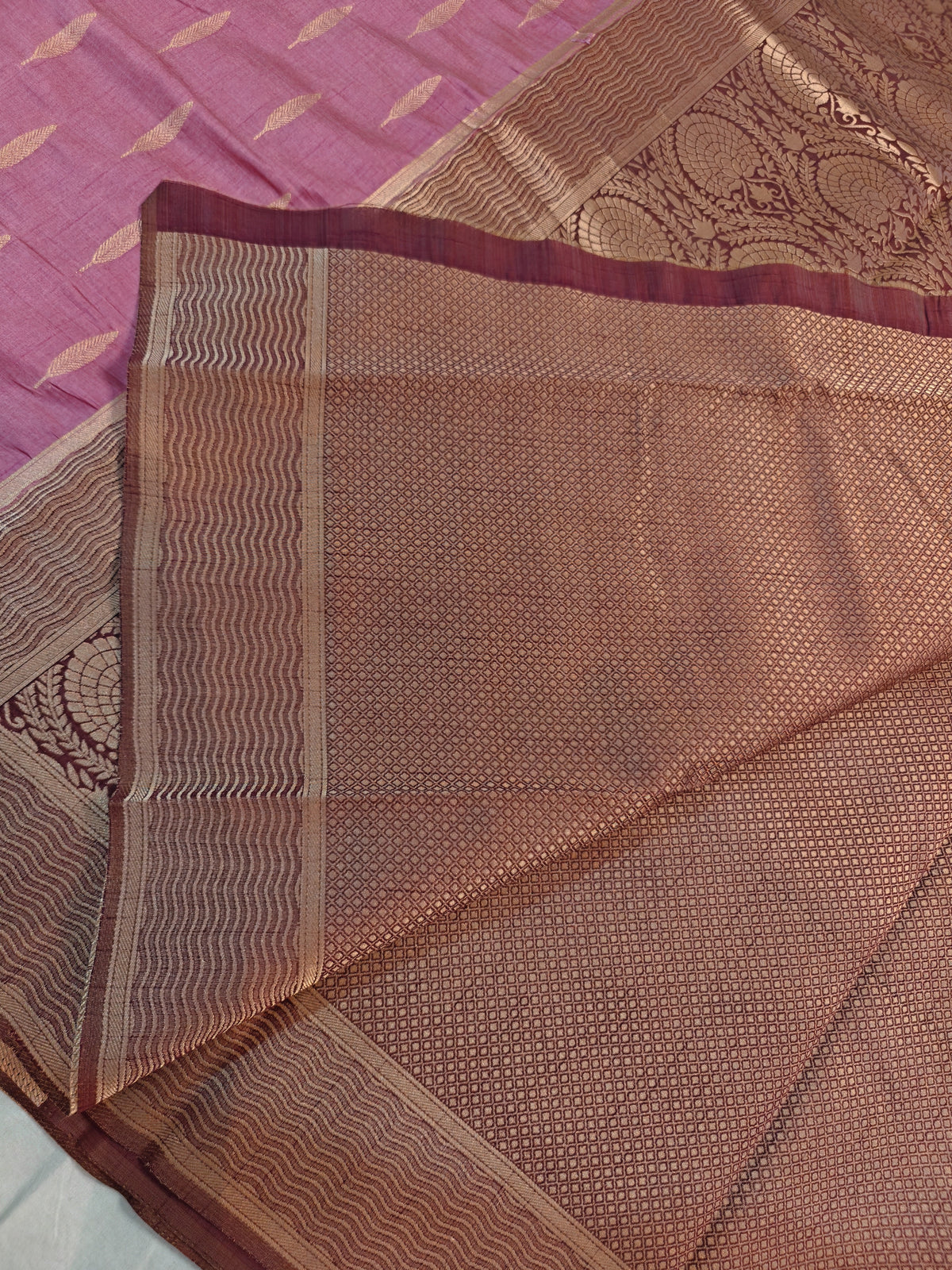 TUSSAR SILK ROSE PINK WITH MAUVE-BROWN GOLDEN ZARI MOTIFS BORDER