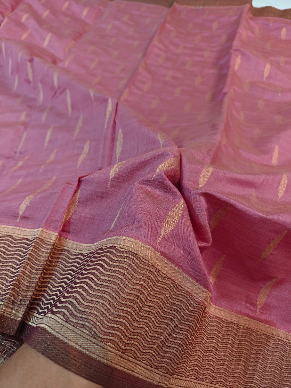 TUSSAR SILK ROSE PINK WITH MAUVE-BROWN GOLDEN ZARI MOTIFS BORDER