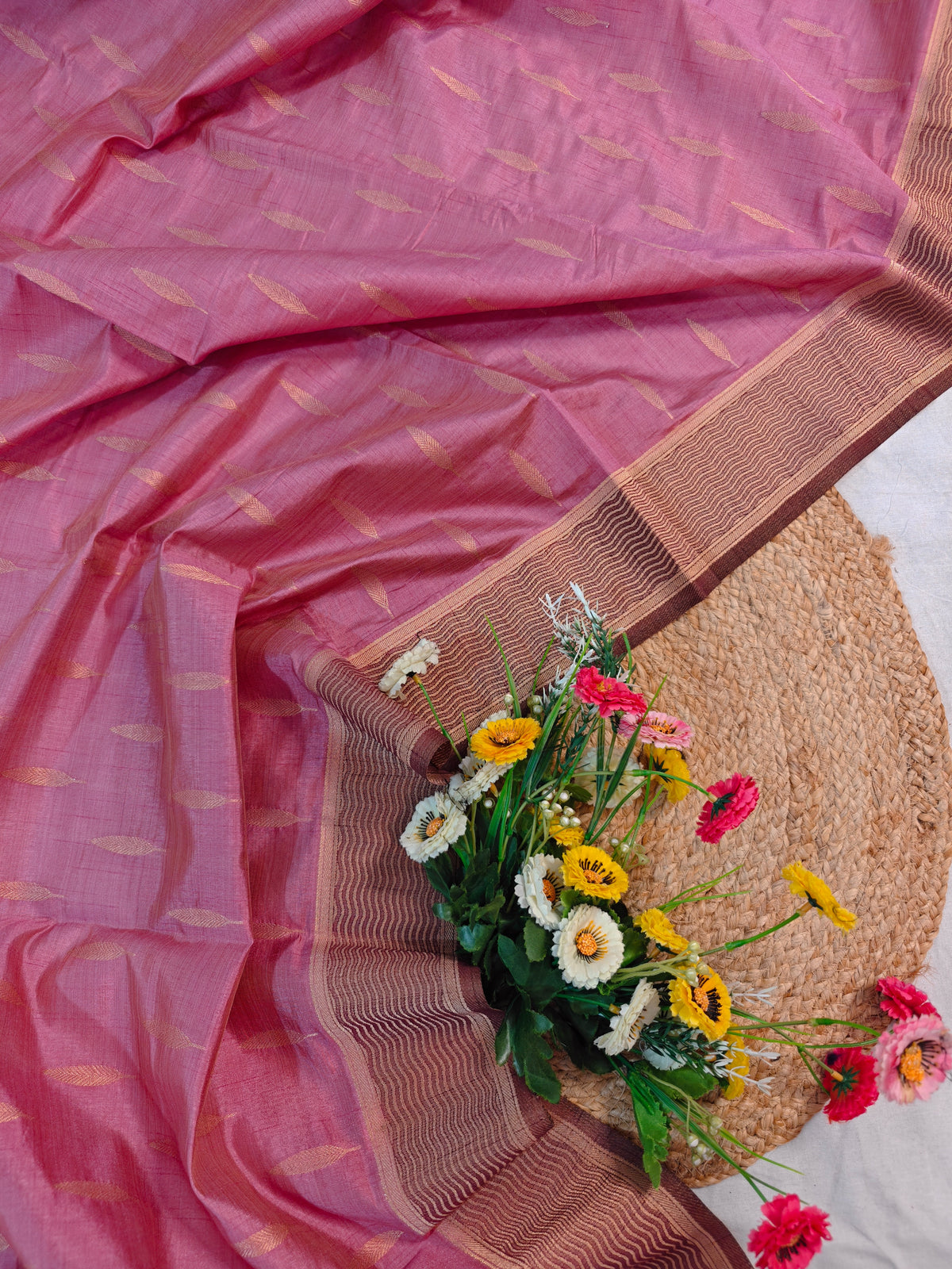 TUSSAR SILK ROSE PINK WITH MAUVE-BROWN GOLDEN ZARI MOTIFS BORDER