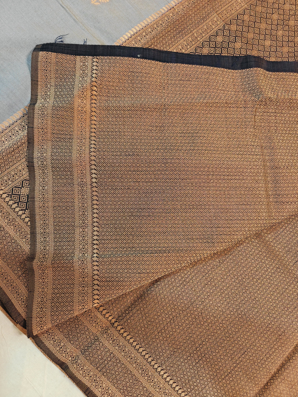 TUSSAR SILK ICY GREY WITH GOLDEN ZARI FLORAL BORDER