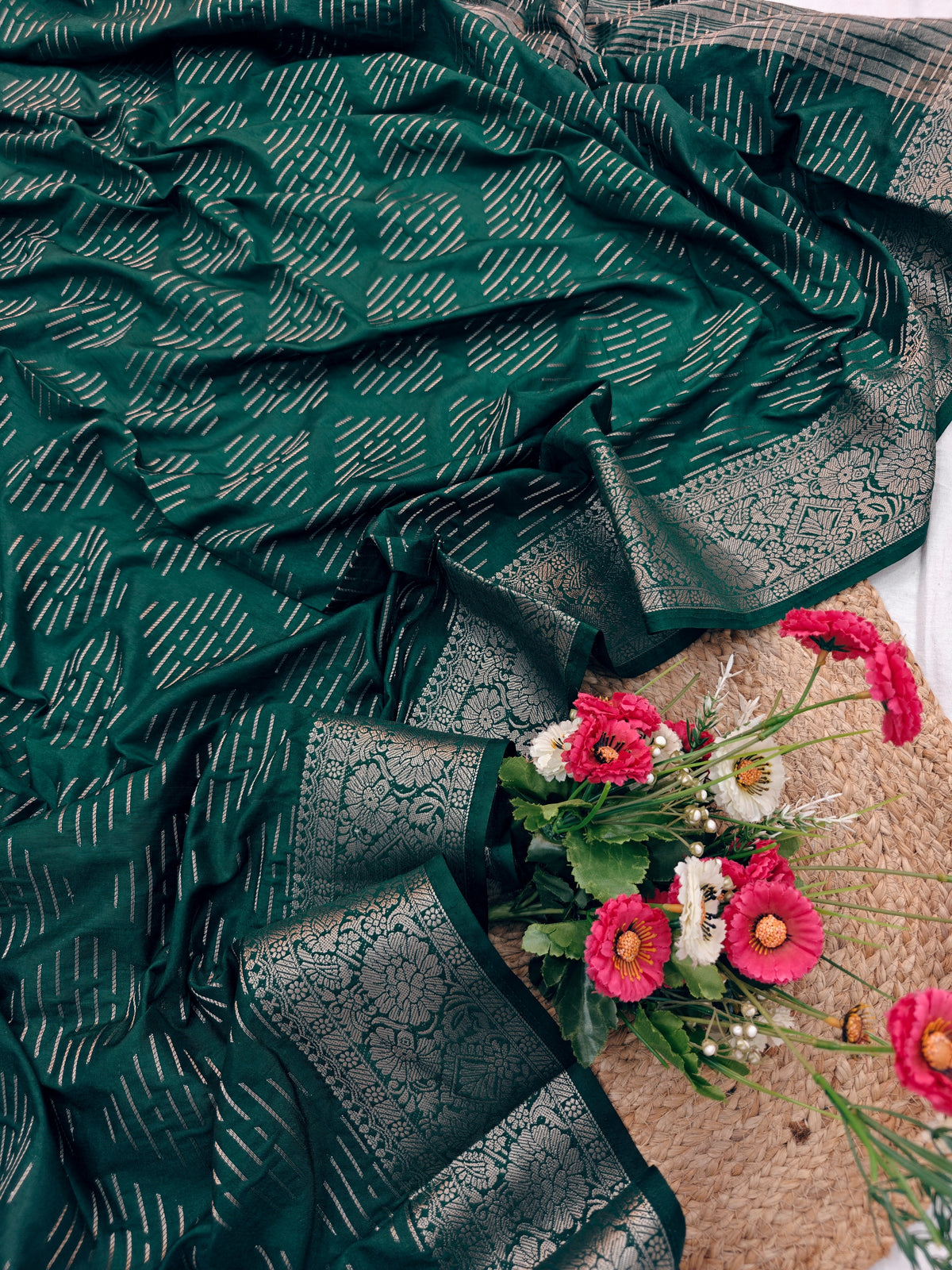 DOLA SILK ROYAL GREEN WITH GOLDEN ZARI WORK